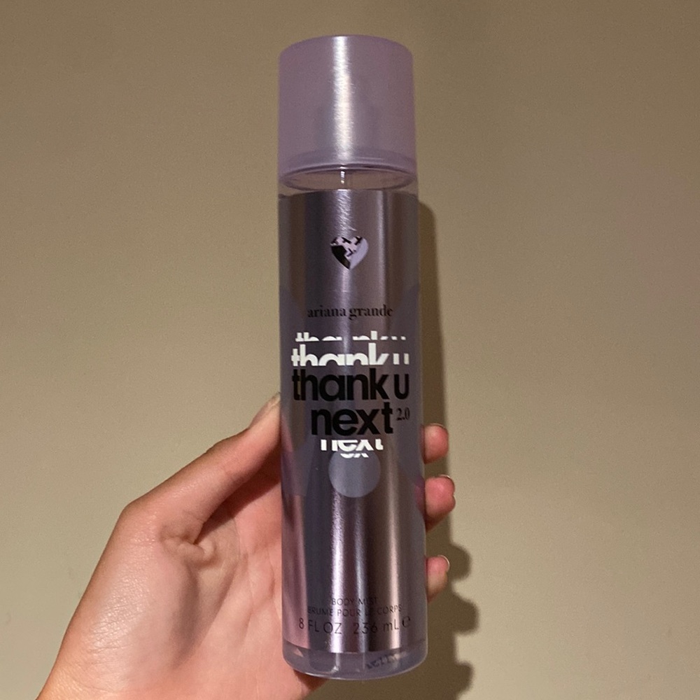 BNWT ARIANA GRANDE THANK U NEXT 2 BODY MIST SUPER RARE SOLD OUT